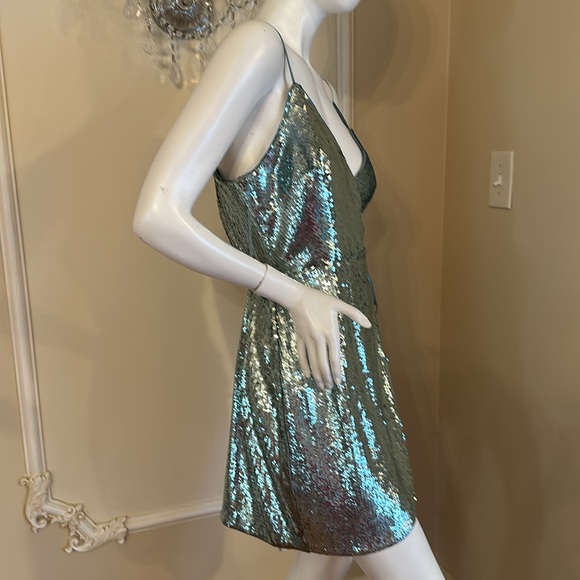 Aidan By Aidan Mattox
Spaghetti-Strap Sequin Wrap Cocktail Dress Size 8 - Picture 4 of 13